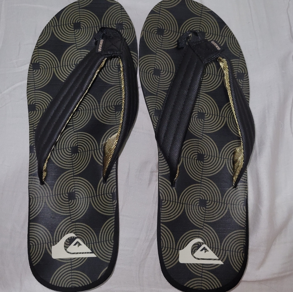 New Quicksilver Carver Mens Sandals FlipFlops Size 11